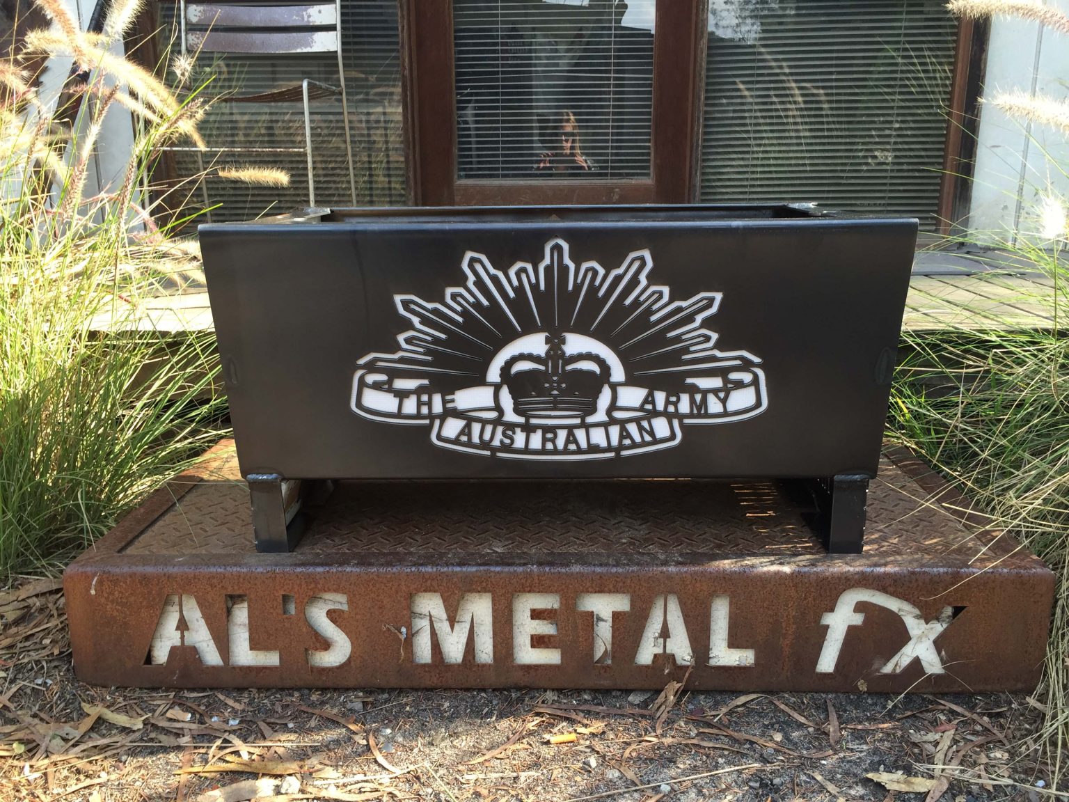 FLAT PACK Australian Army with ODE Fire Pit AMFX Metal Art Fire Pits