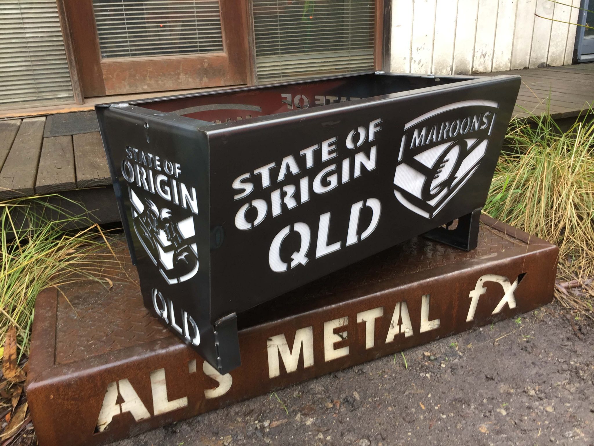 QLD Maroons State of Origin Fire Pit AMFX Metal Art Fire Pits