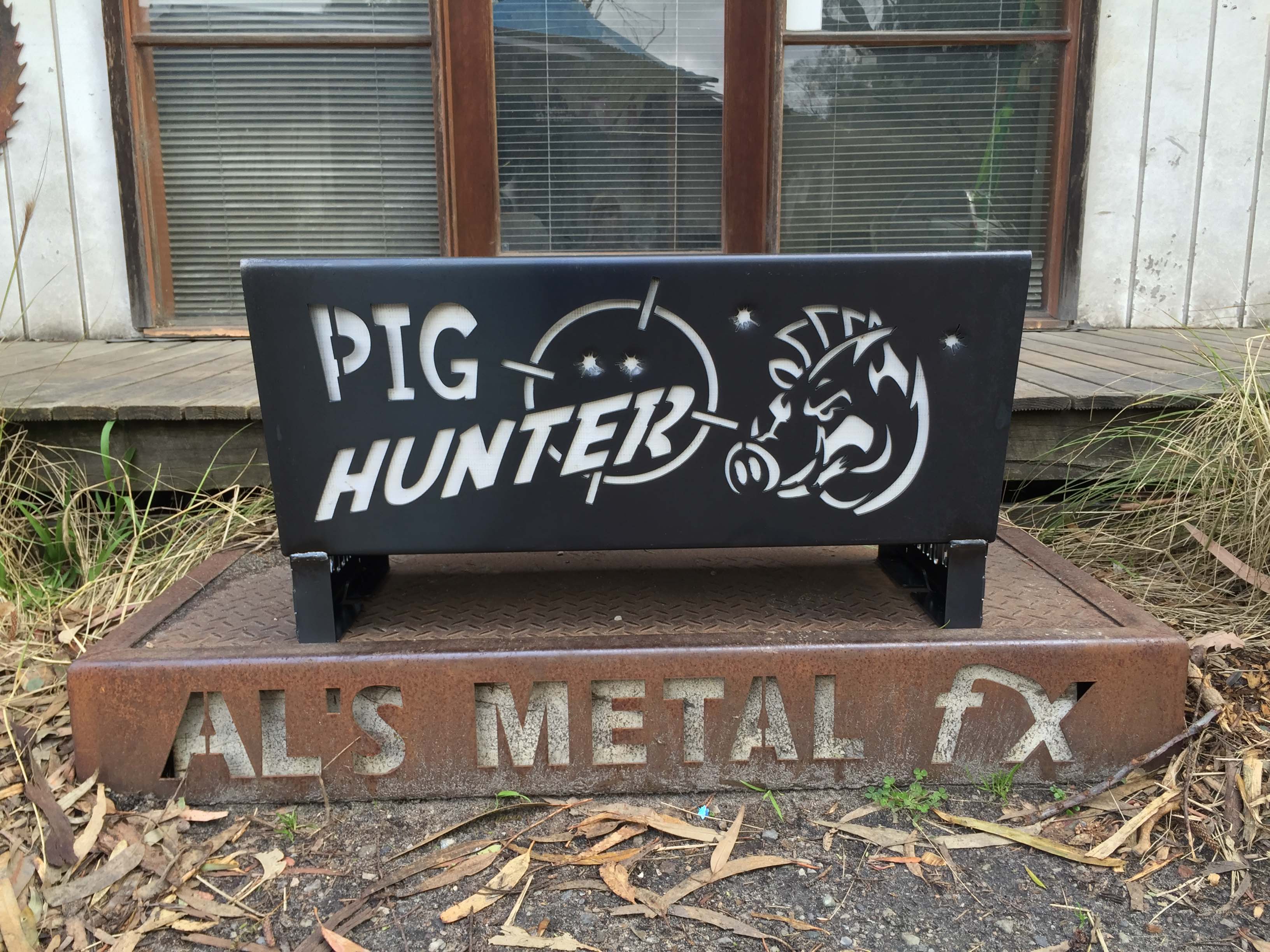 Pig Hunter Kill N Grill Fire Pit Amfx Metalart Fire Pits