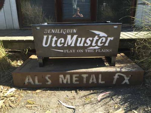 Deni Ute Muster Fire Pit