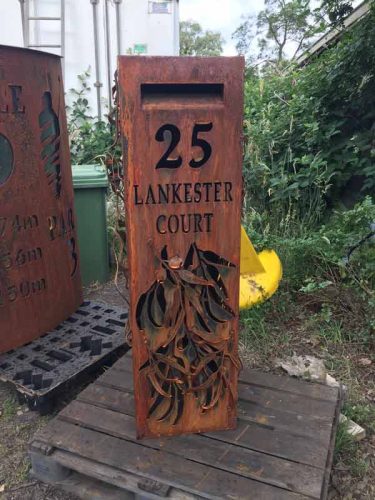 3D Gum Letterbox - Concrete Footing